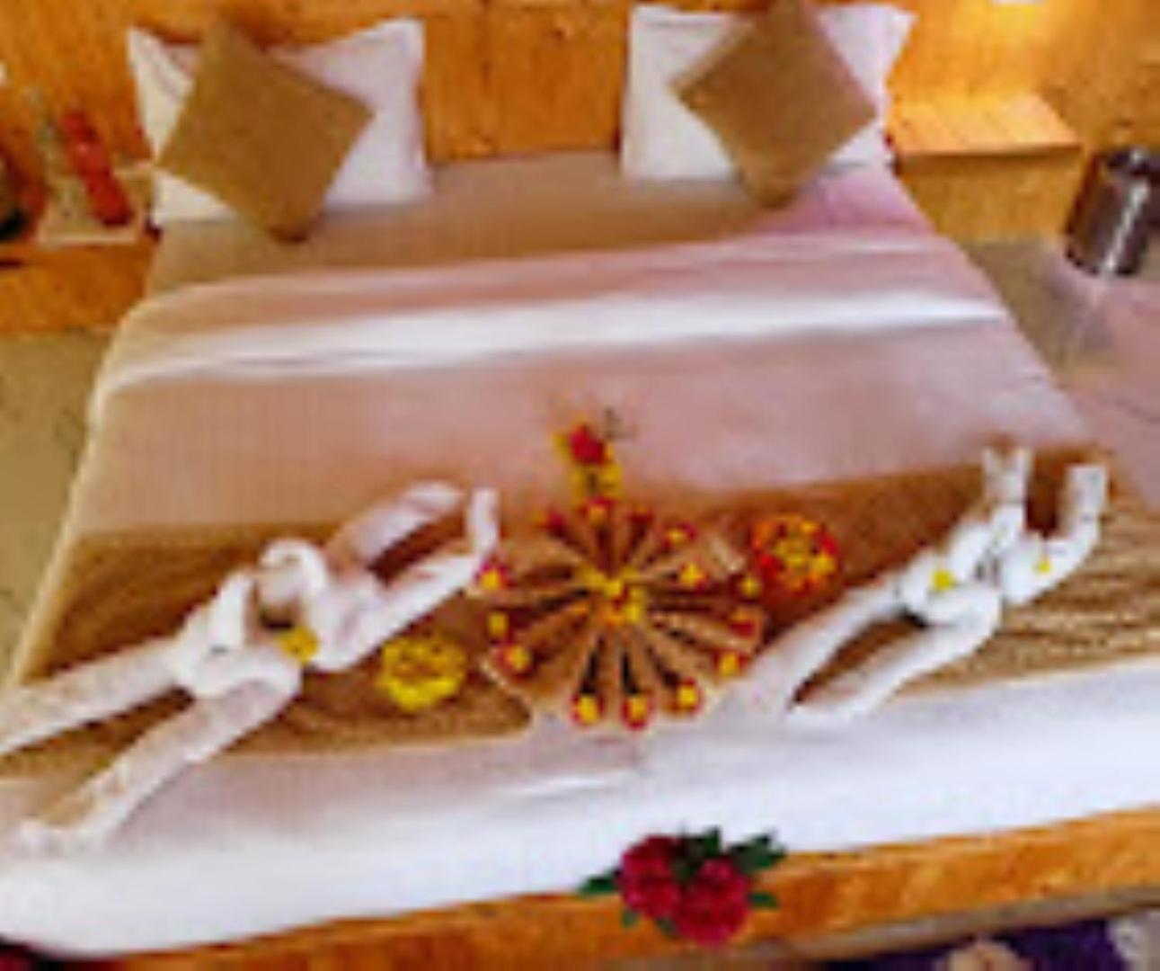 The Village Retreat Resort , Guptkashi Gupta Kāshi Екстериор снимка